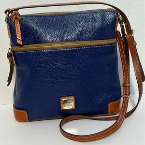Dooney & Bourke Pebbled Grain Leather Crossbody Purse